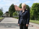 Irmanto Gelūno/15min.lt nuotr./D.Grybauskaitė apžiūrėjo būsimąją rezidenciją