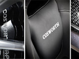 Gamintojai išplatino nuotraukas, kuriose pavaizduota tik „Cosworth“ emblema.