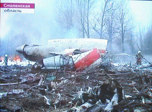 1-ojo kanalo stop kadras/Lenkijos prezidento lėktuvo katastrofa