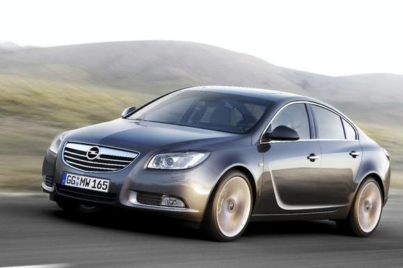 Gamintojo nuotr./Opel Insignia neria į nuožmią konkurenciją