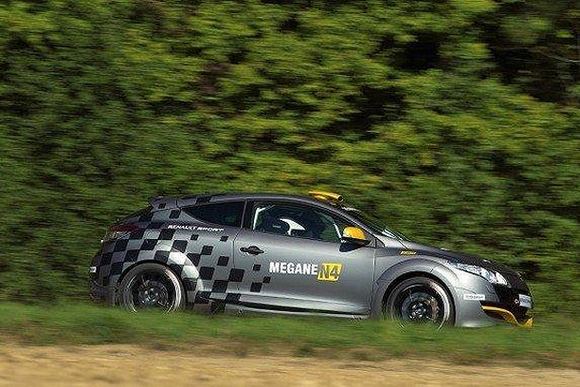 Gamintojo nuotr./RenaultSport Megane RS N4