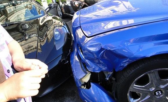 Keturių prabangių automobilių avarija Monake