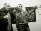 R.Šileikos nuotr./Tarsi kalbasi, tarsi tyli. Su tapytoju Augustinu Savicku, apie 1990 m.