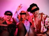 Youtube.com stop kadras/Vaizdo klipas Topless Girls