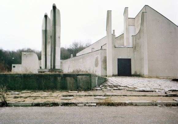 Asmeninio Frederico Chaubino archyvo nuotr./Sovietinio brutalumo grožis,  taip pristatomas F.Chaubino albumas, į kurį sugulė   sovietinės moderniosios architektūros pastatų nuotraukos