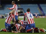 AP/„Scanpix“ nuotr./Madrido „Atletico“ futbolininkai džiaugiasi įvarčiu.