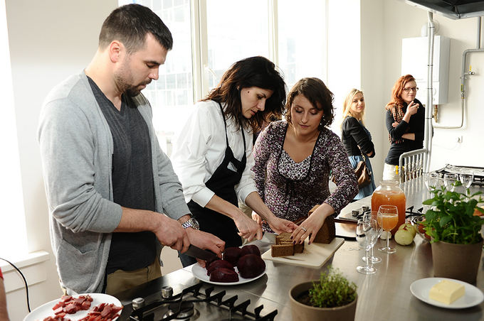 Luko Balandžio nuotr./Renata Mikailionytė (centre)