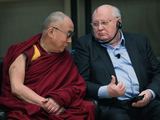 Dalai Lama (kairėje) ir buvęs Sovietų Sąjungos vadovas Michailas Gorbačiovas