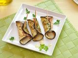 Fotolia nuotr./Susukti baklažanai 