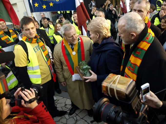 Dalios Plikūnės nuotr. /Baltic farmers came to Brussels to demand equal pay.