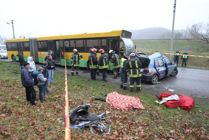 Eriko Ovčarenko/15min.lt nuotr./Avarija Piliakalnio gatvėje Kaune