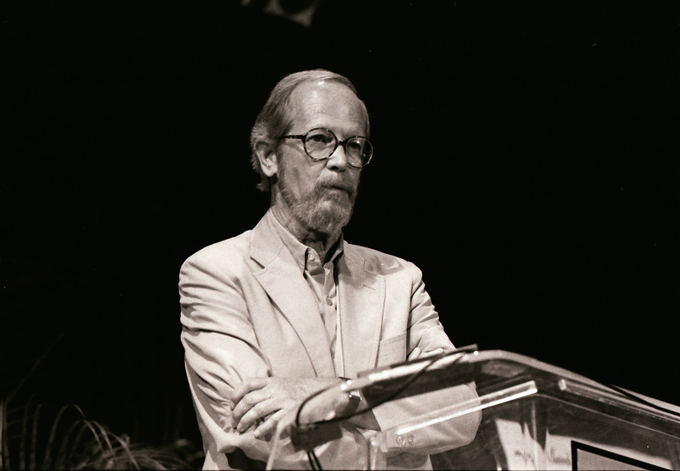 Wikimedia.org/Elmore Leonard