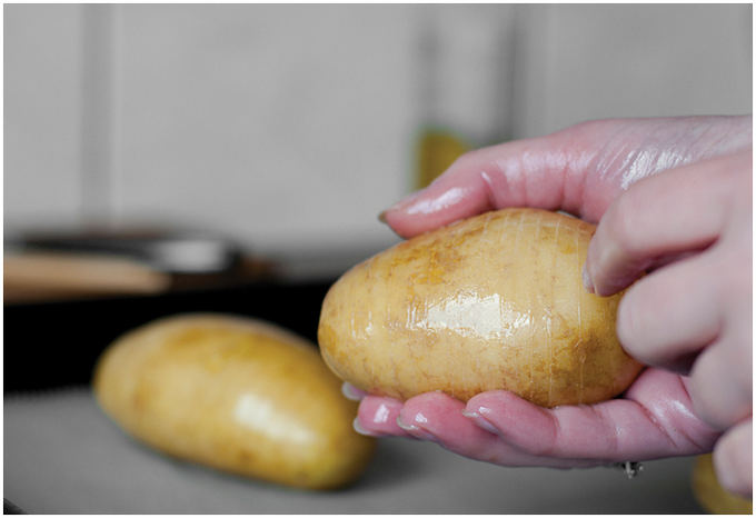 Astos Černės nuotr. / Bulvės avediakai Hasselback Potatoes