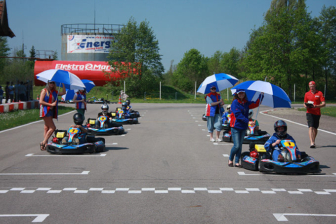 Smalininkų kartodromo nuotr./GAZAS.LT kartingo turnyras