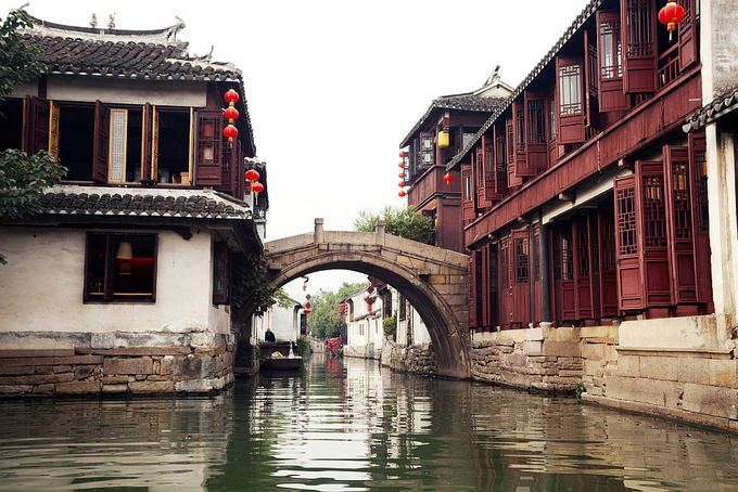 Fotolia nuotr. / Sudžou miesto kanalai Kinijoje