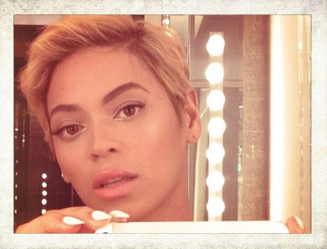 „Instagram“ nuotr./Beyonce trumpų plaukų šukuosena