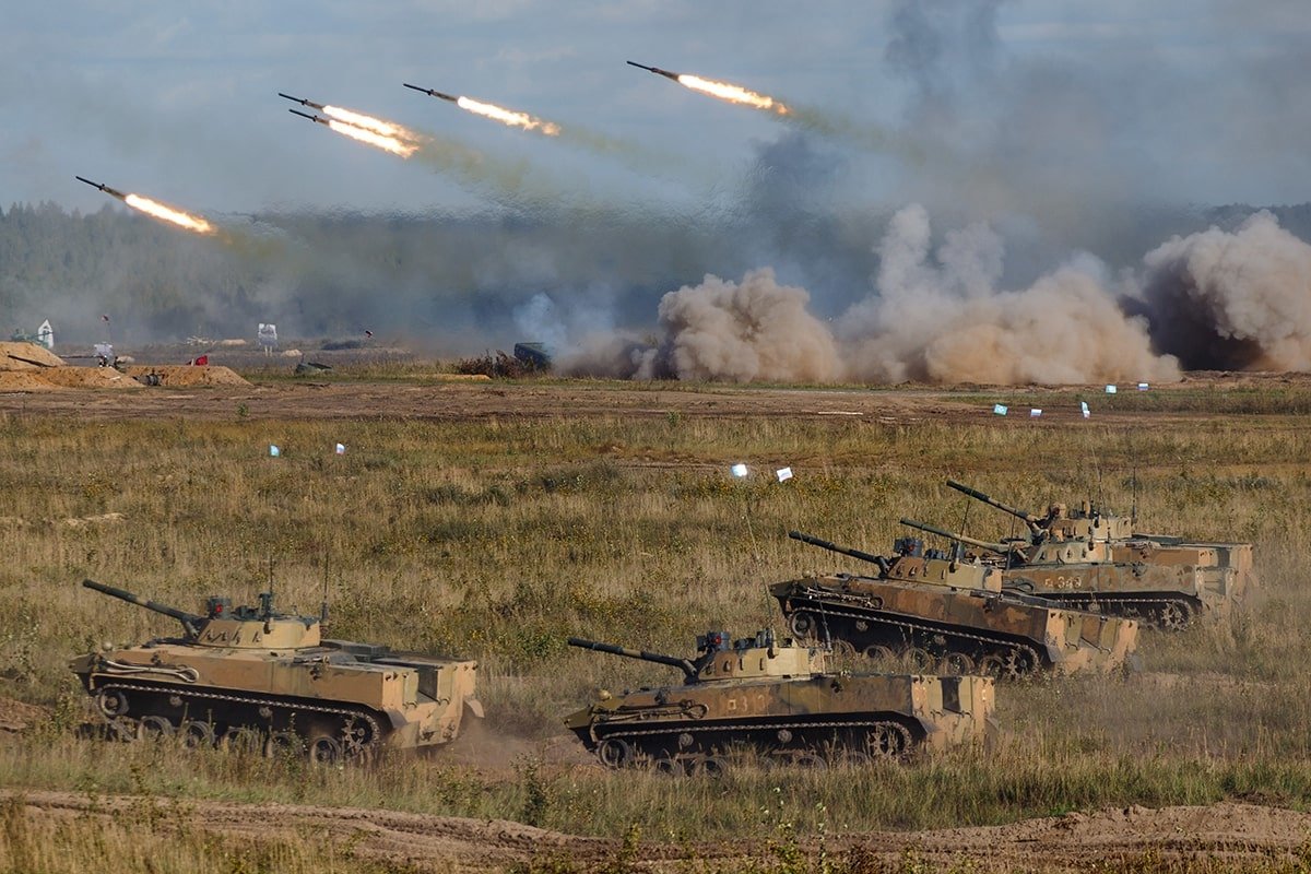 Baltarusija paskelbė apie karines pratybas su Rusija: sako bijanti NATO provokacijos