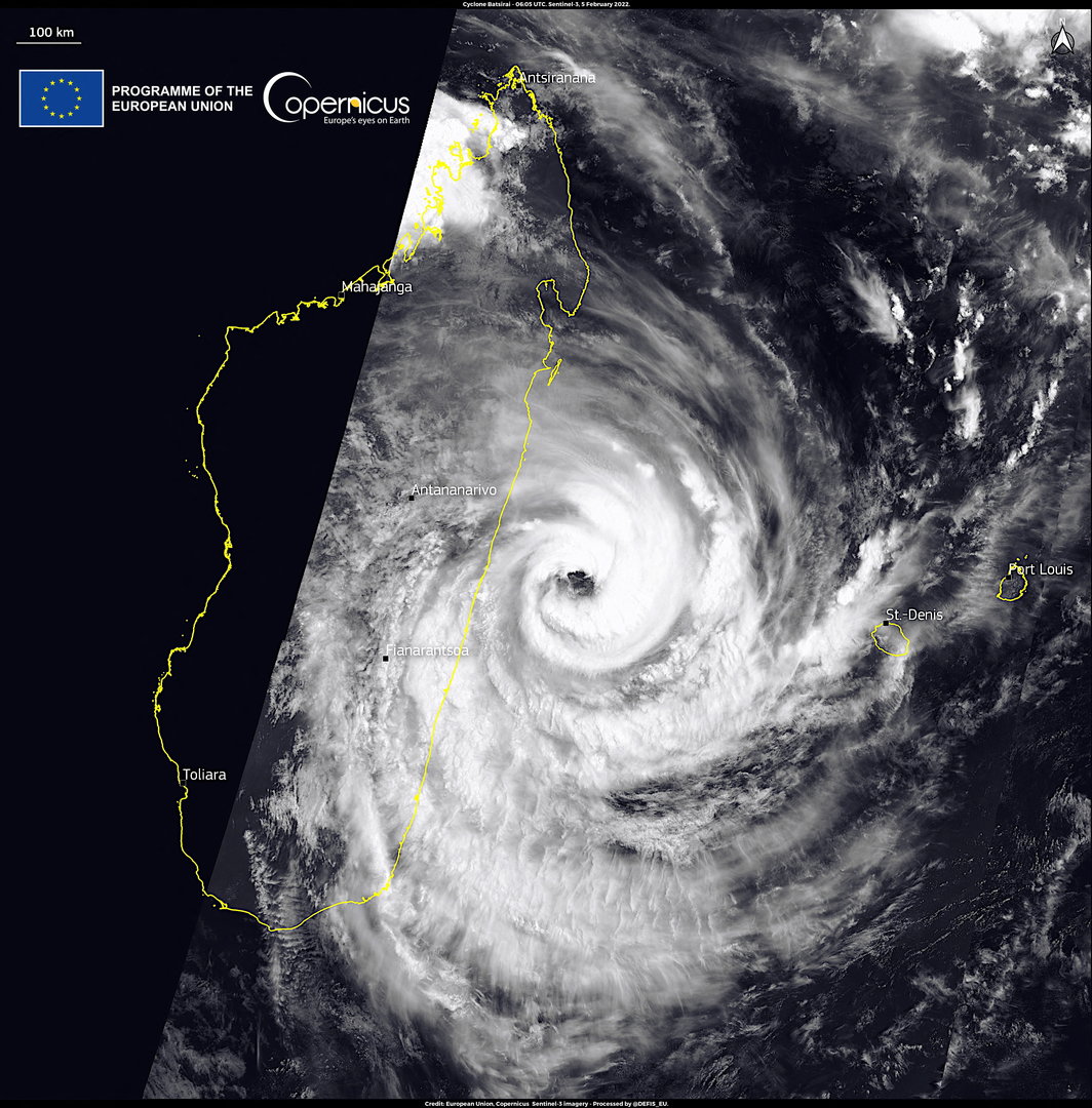Prie Madagaskaro artėja ciklonas Batsirai