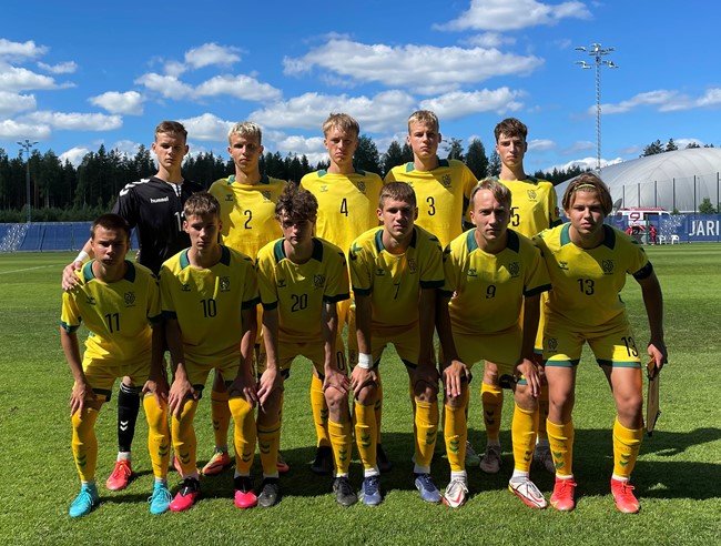 Baltijos taurėje Lietuvos 17-mečius sutriuškino Latvija