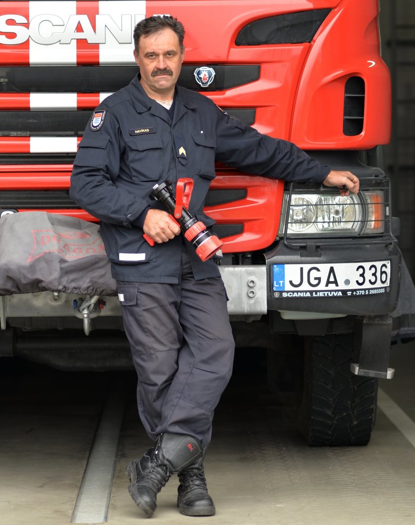 30 tarnybos metų gaisrininkui pralėkė „su ugnele“, dabar nori susigrąžinti sveikatą
