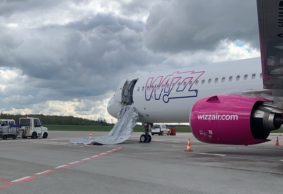 „Wizz Air“ atskleidė, kodėl įvyko incidentas Kauno oro uoste