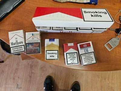 Už neteisėtą cigarečių laikymą ir dokumentų suklastojimą Šakių gyventojui skirta solidi bauda