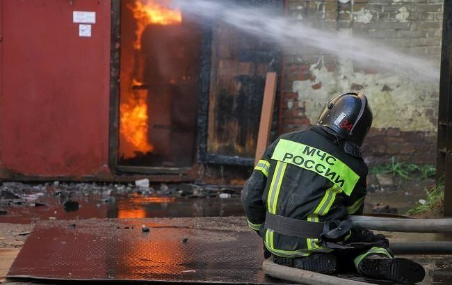 Smogė kaip reikiant: paralyžiuota antra pagal dydį Rusijos naftos perdirbimo gamykla