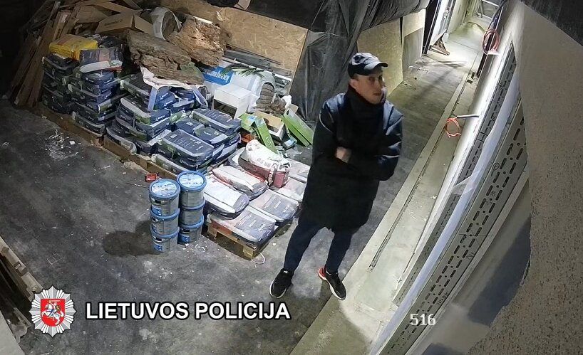 Naktinė vagystė statybvietėje neatrodo sudėtinga byla, tik policijai reikia pagalbos
