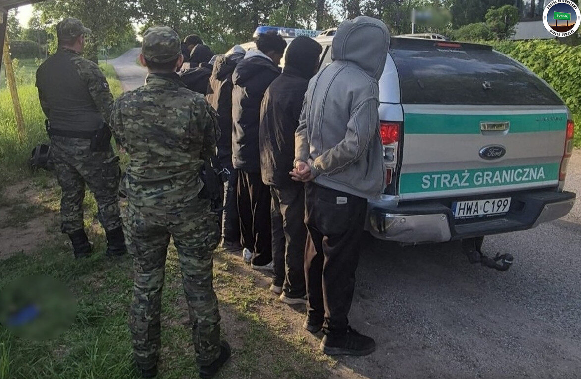 Lenkijos pasieniečiai pasienyje su Lietuva sulaikė 14 neteisėtų migrantų