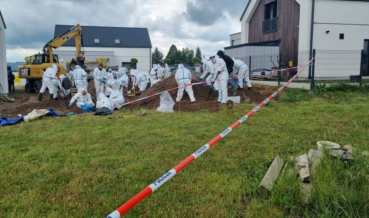 Lenkijos kaime – makabriški radiniai: laidoti negimusių kūdikių kūneliai ir medicininės atliekos
