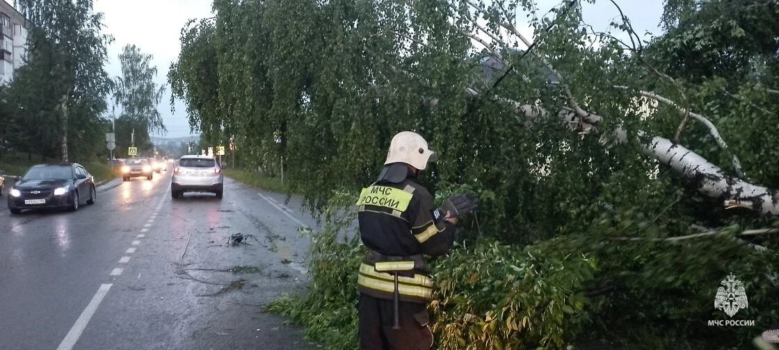 Rusijoje praūžė uraganas: miestas virto griuvėsiais