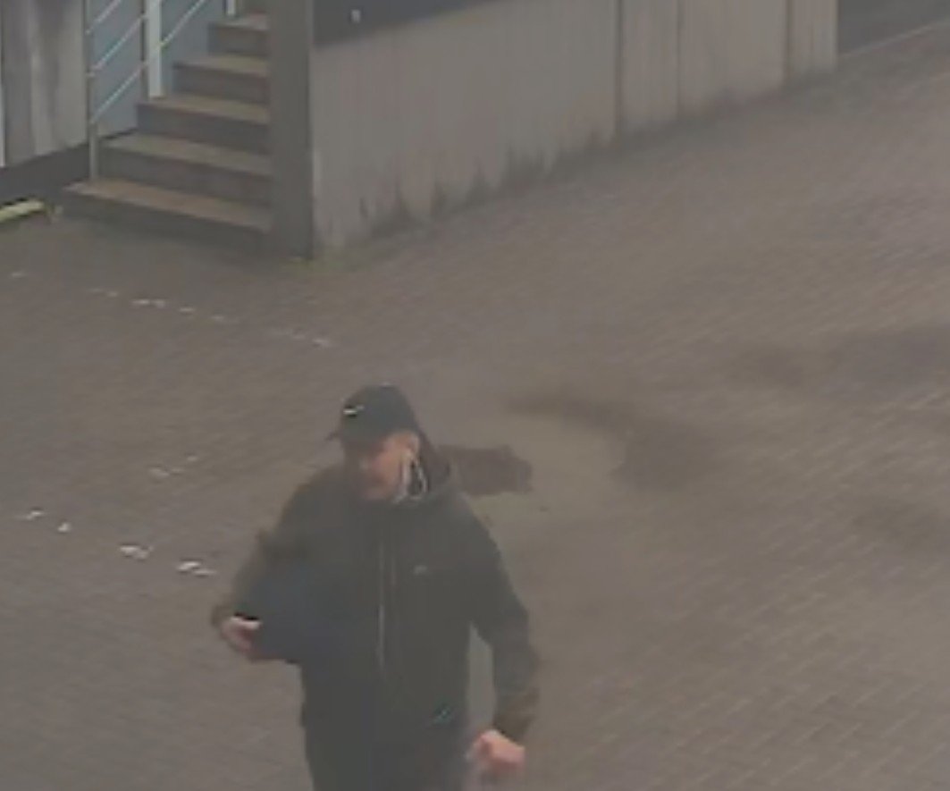 Kauno policija prašo pagalbos dėl kriminalo Donelaičio gatvėje
