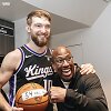 Domantas Sabonis ir Mike'as Brownas