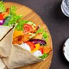 Graiki&scaron;kas kebabo variantas su &bdquo;Tzaziki&ldquo; padažu