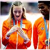 Eugene Omalla pardavė medalį, kurį Nyderlandų bėgikų komanda laimėjo po įspūdingo Femke Bol (kairėje) fini&scaron;o.