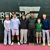 Lietuvių delegacija su &bdquo;French Touch&ldquo; akademijos įkūrėju ir savininku Charlesu Auffray.