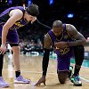 Austinas Reavesas ir LeBronas Jamesas