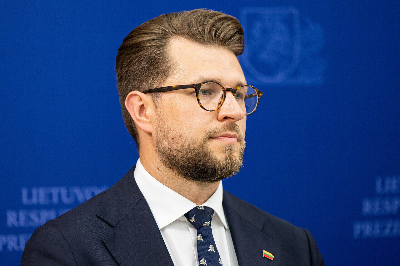 Lietuvos energetikos ministras per rusų ataką naktį Kyjive praleido slėptuvėje