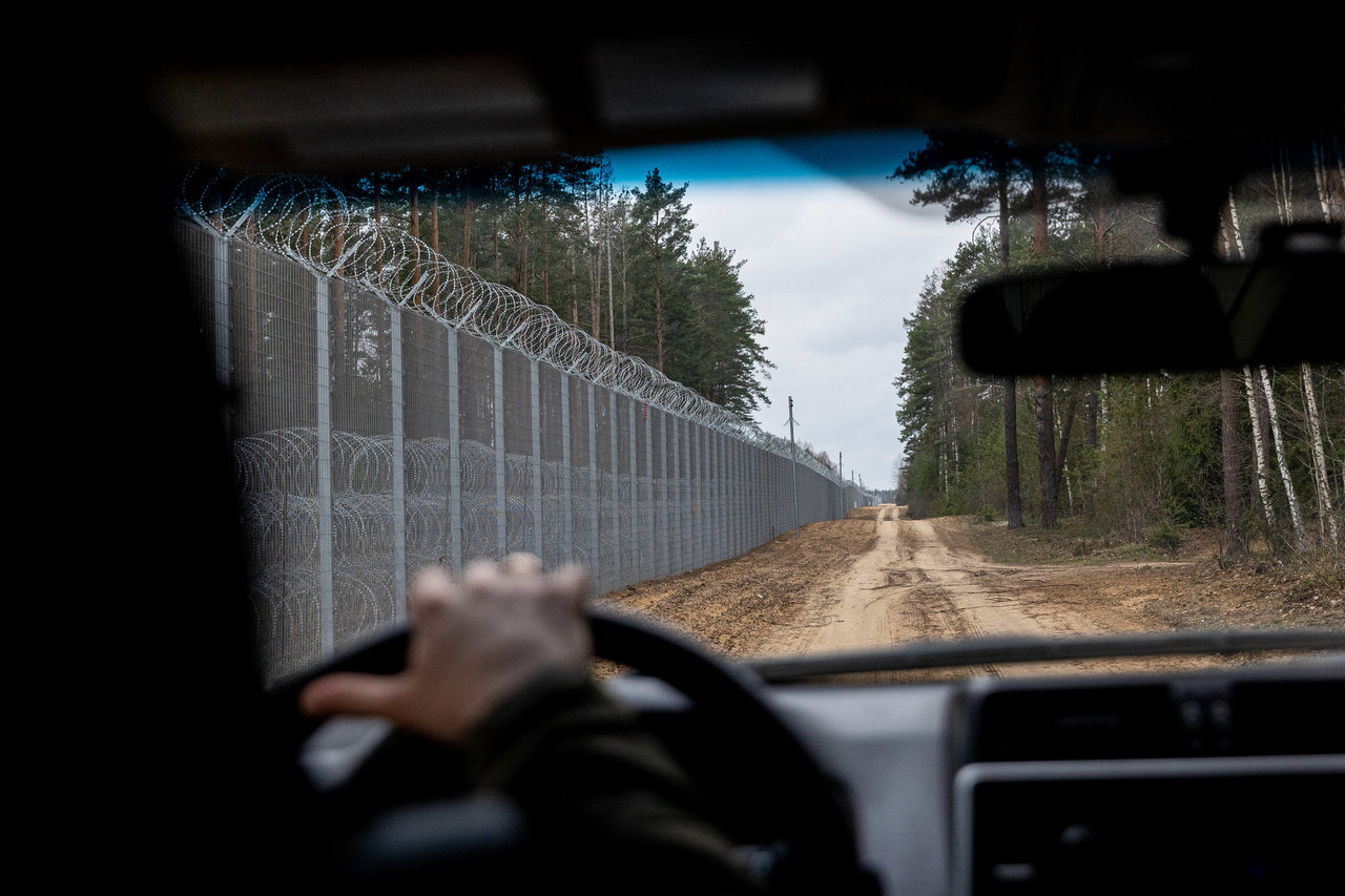 Pasienyje su Baltarusija apgręžta 11 neteisėtų migrantų