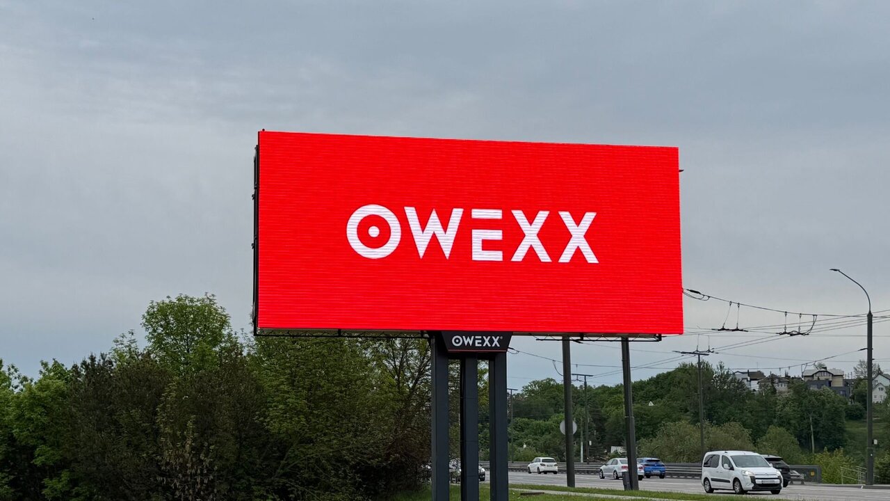 Ryški ir dinamiška reklamos medija: naujas „Owexx“ lauko ekranas Kaune