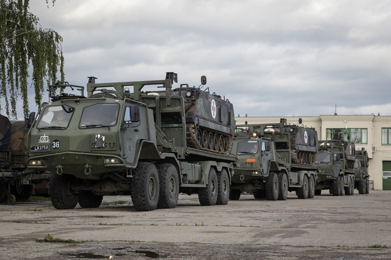Lietuvos šarvuočiai M113 perduoti Ukrainai