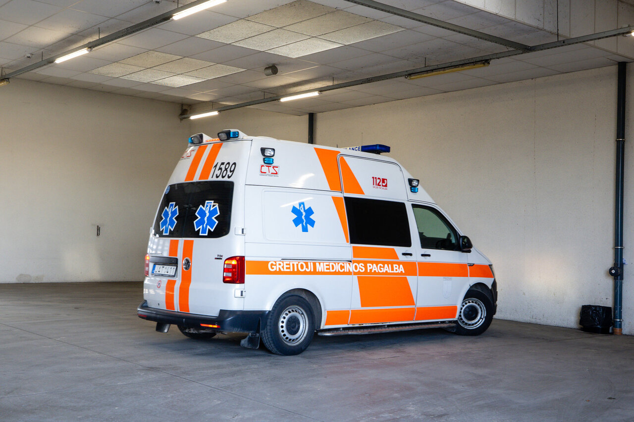 Ligoninėje &Scaron;iauliuose mirė i&scaron; namų prie&scaron; kelias dienas pristatytas vyras