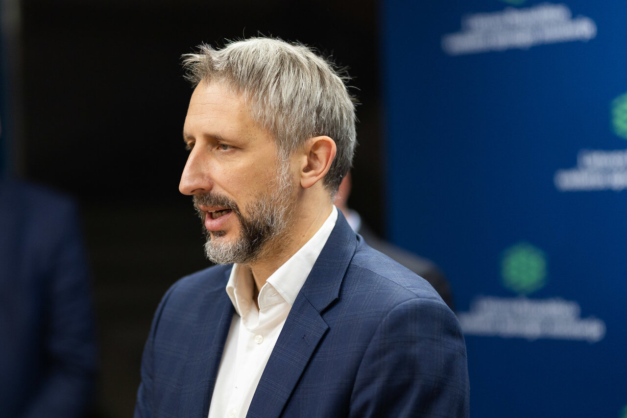 Žiniasklaida: po skandalo atsistatydina Registrų centro vadovas Jusas