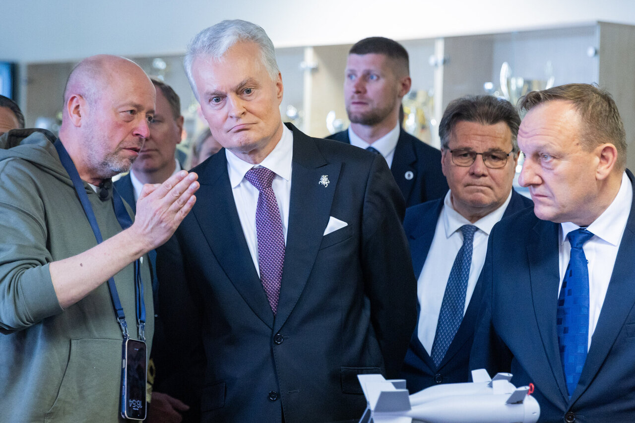 Gitanas Nausėda: Lietuvos oro erdvę pažeidė galimai du dronai