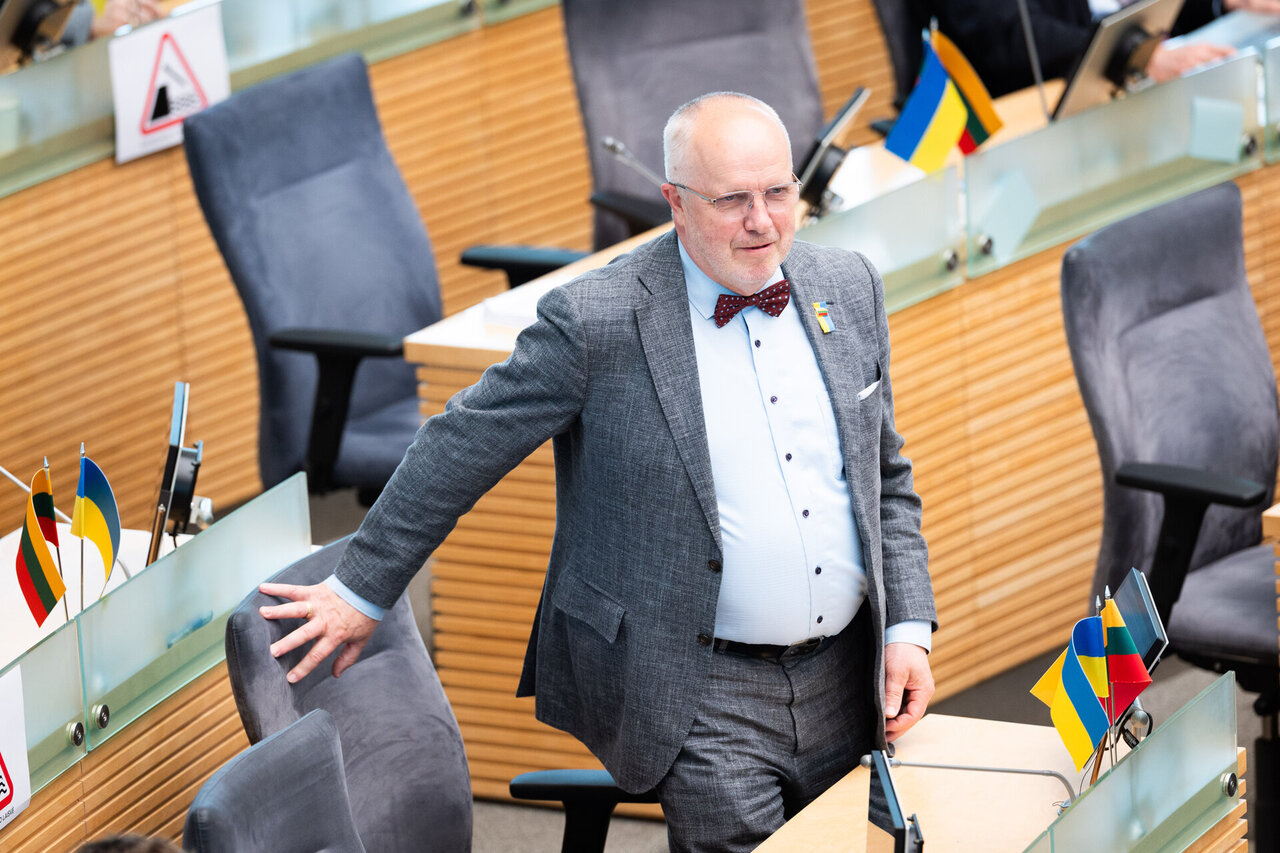 Juozas Olekas nemato reikalo dėl nutekintų RC duomenų trauktis ir ekonomikos ministrui