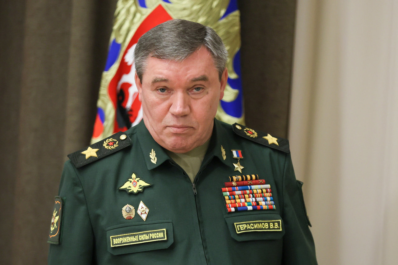Rusijos generalinio štabo viršininkas V.Gerasimovas pasikalbėjo su JAV kolega M.Milley