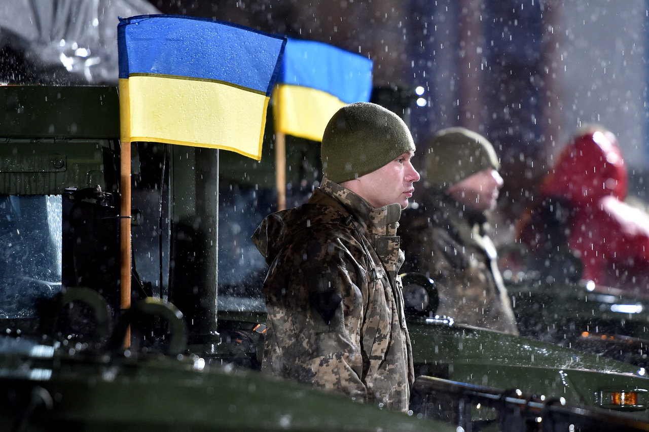 Ukraina gavo iš JAV pirmąją šaudmenų siuntą