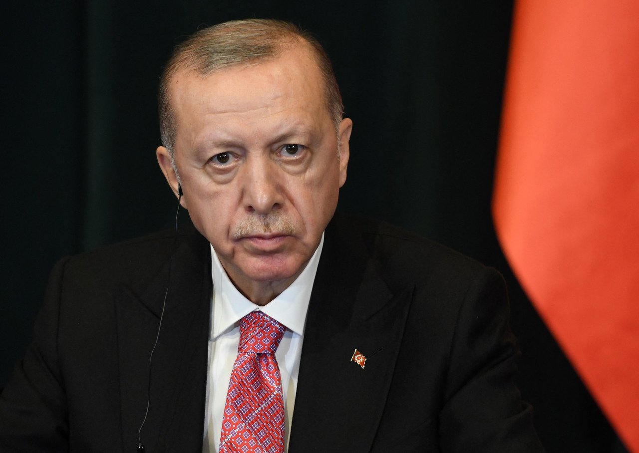 R.T.Erdoganas siūlosi tarpininkauti Ukrainos ir Rusijos viršūnių susitikimui