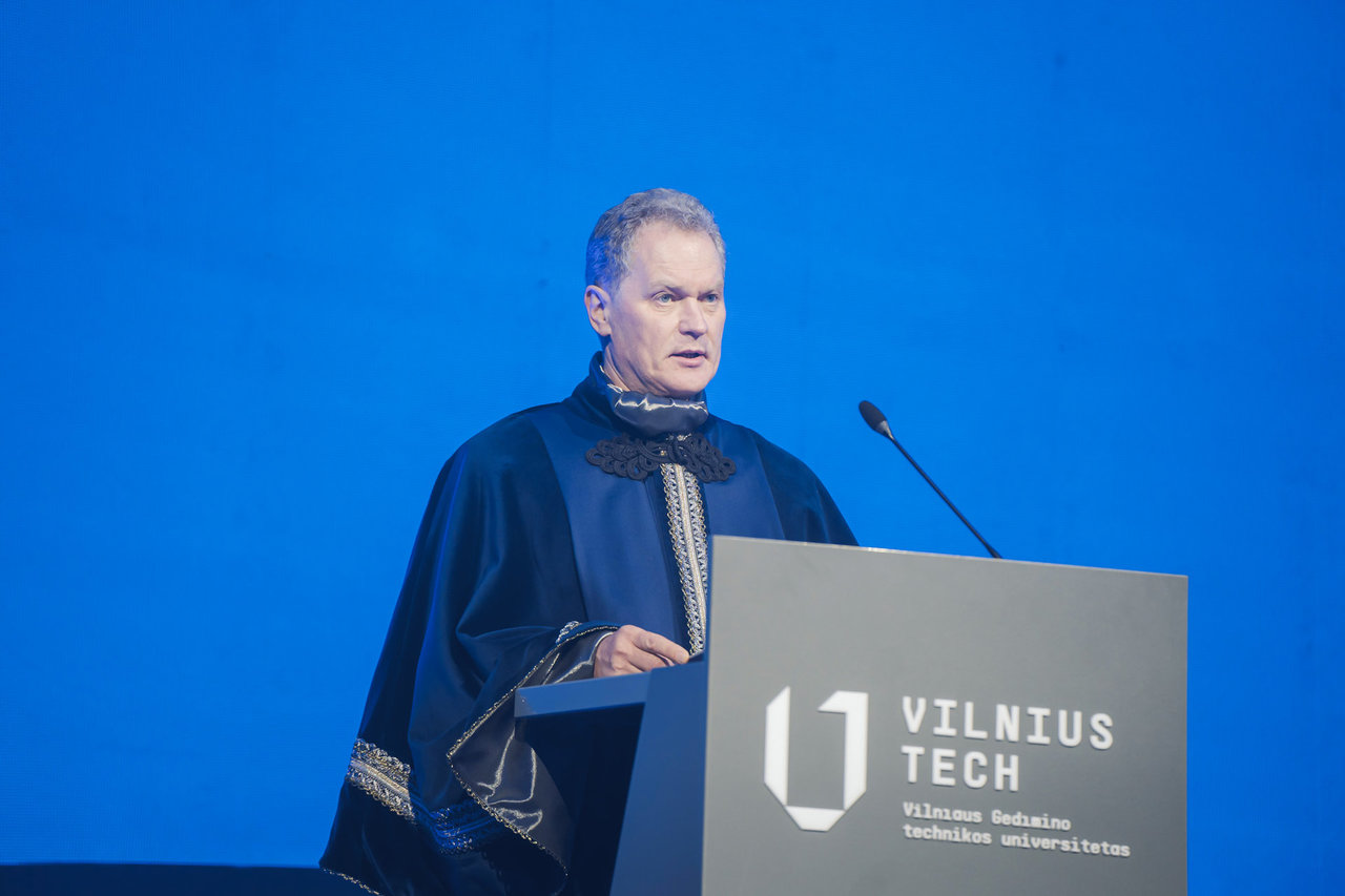 Inauguruotas VILNIUS TECH rektorius prof. dr. Romualdas Kliukas