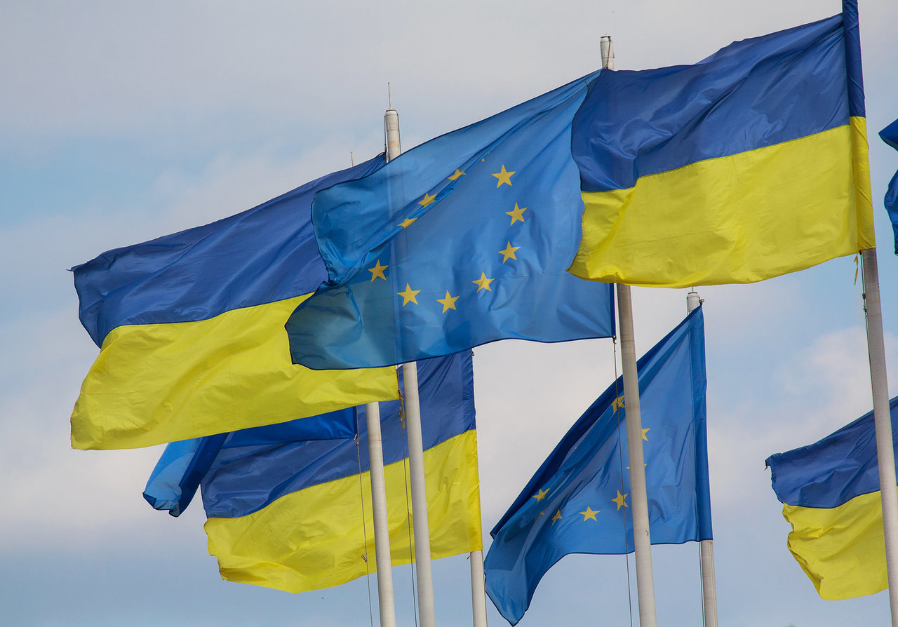 ES ruošia dirvą kandidatės statuso suteikimui Ukrainai